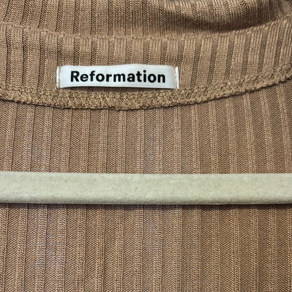 REFORMATION Tan Button-Up Ribbed Top - Picture 2 of 3
